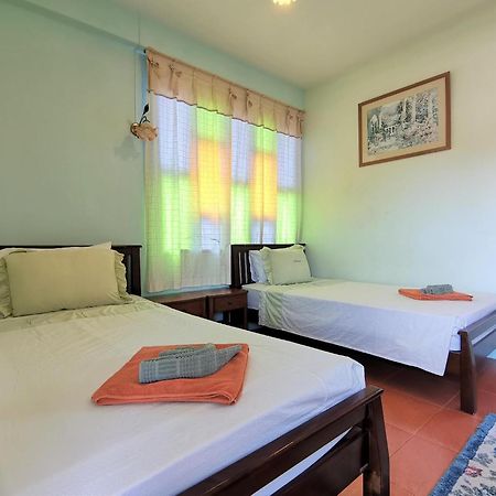 Baan Por Jai Hotel Koh Lanta Exterior photo
